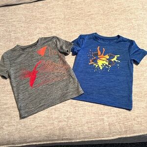 2 under armour shirts